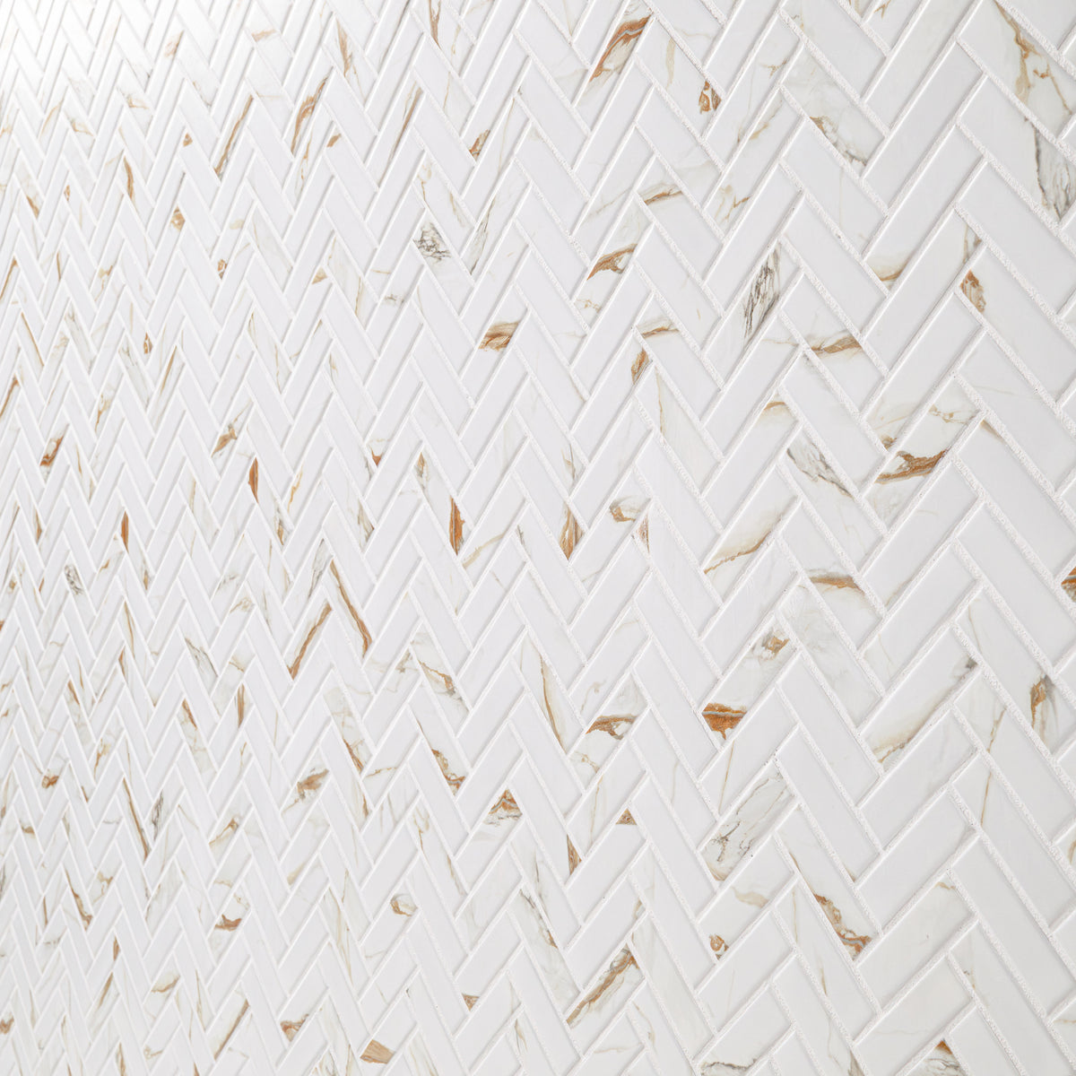 MSI Calacatta Gold Matte 1x3 Herringbone, photo 3 of 10