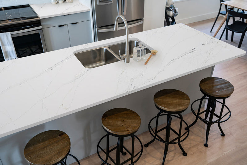 Calacatta Sapphiregilt Tessa Quartz