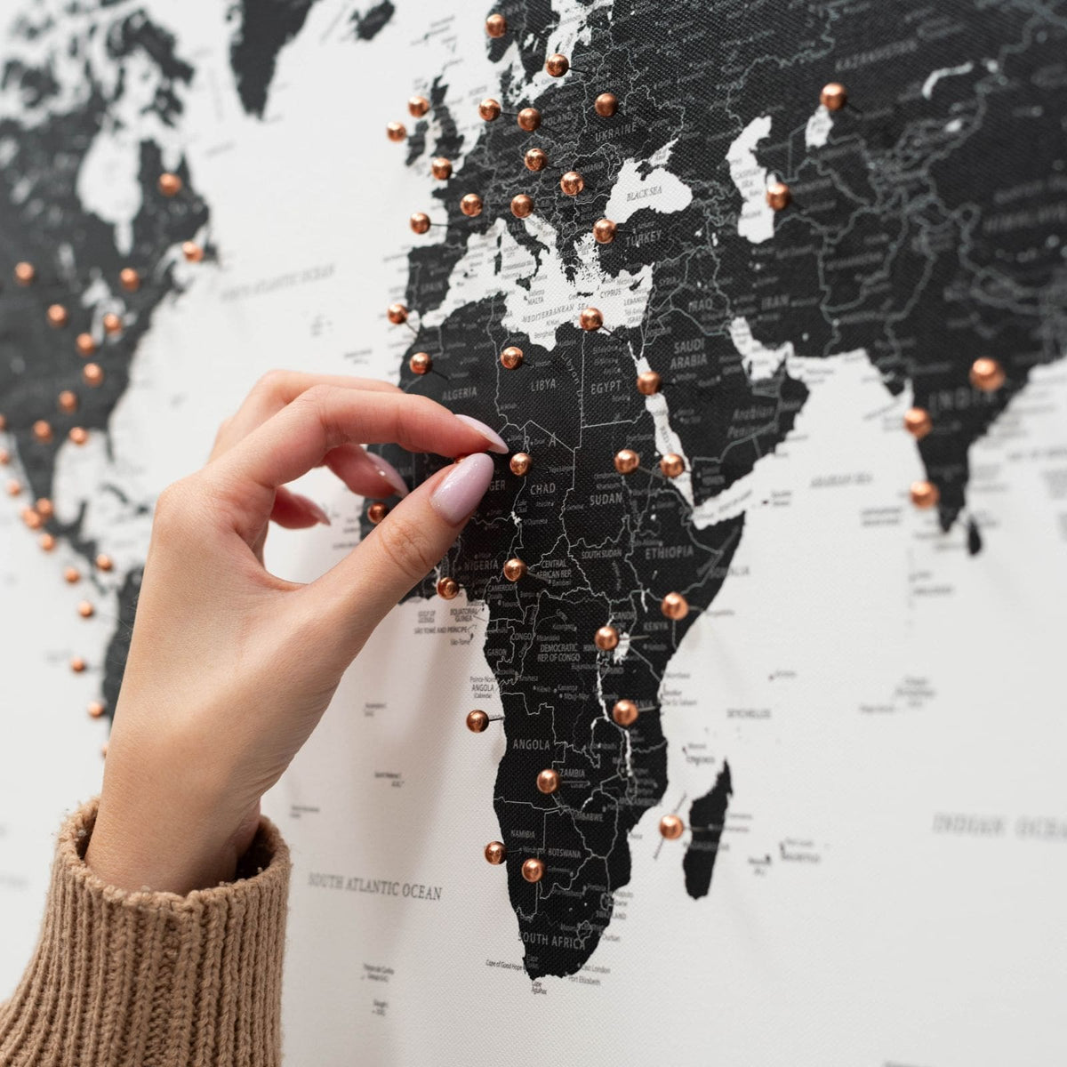 World Map on Canvas - Onyx, photo 6 of 12