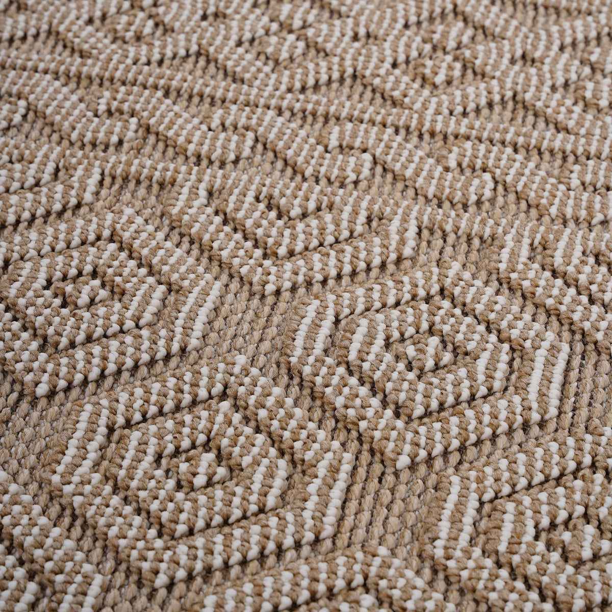 Guros Collection 6.7X9 Area Rug, photo 6 of 10