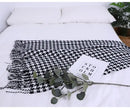 GobekUsa Houndstooth Throw Blanket
