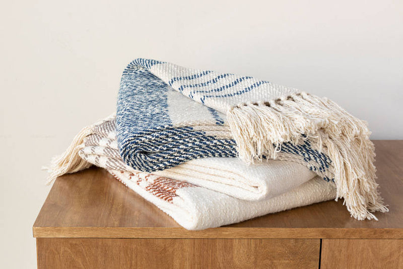 Geiersberg Dark Blue Throw