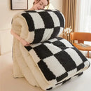 GobekUsa Cozy Checkerboard Winter Blanket - Super Thick & Soft Cashmere Duvet Comforter