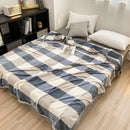 GobekUsa Cozy Checkered Fleece Blanket for All Seasons