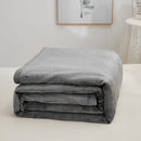 GobekUsa Cozy Checkered Fleece Blanket for All Seasons