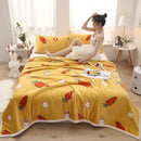 GobekUsa Cozy Checkered Fleece Blanket for All Seasons