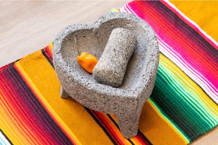 Craft by Order- Heart Molcajete 8" with Three Legs Volcanic Stone