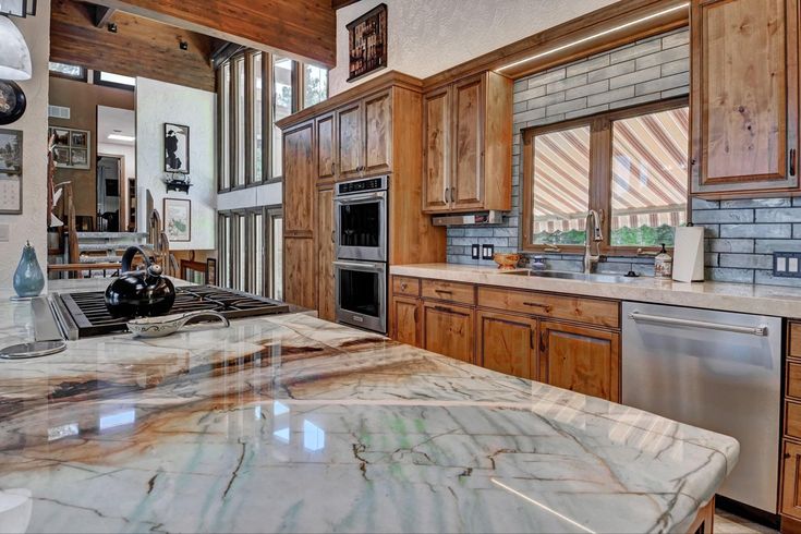 Cristallo Tiffany Quartzite