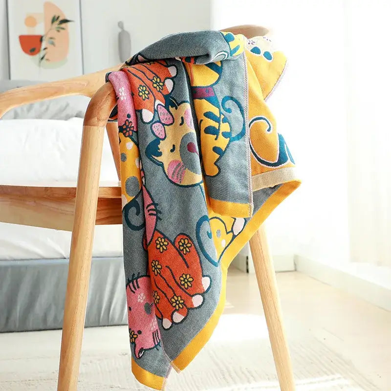 GobekUsa Cute Cat Bath Towel - Absorbent & Quick-Drying, photo 5 of 6