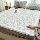 GobekUsa Cooling Ice Silk Mattress - 3Pcs, High Quality, Simple Pattern, Anti-Wrinkles.