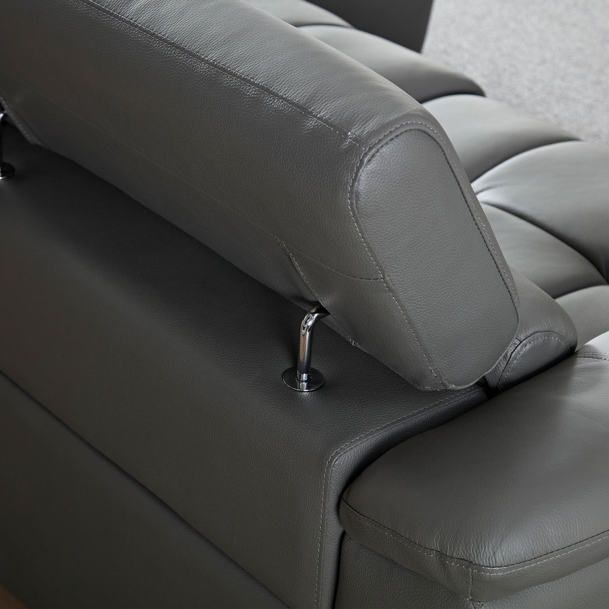 Wall-Hugger Reclining Sofa Modern Electric Control, photo 10 of 10