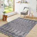 Guros - 8' X 10' Traditional Indoor / Outdoor Area Rug - White / Gray by HouseOfZazla