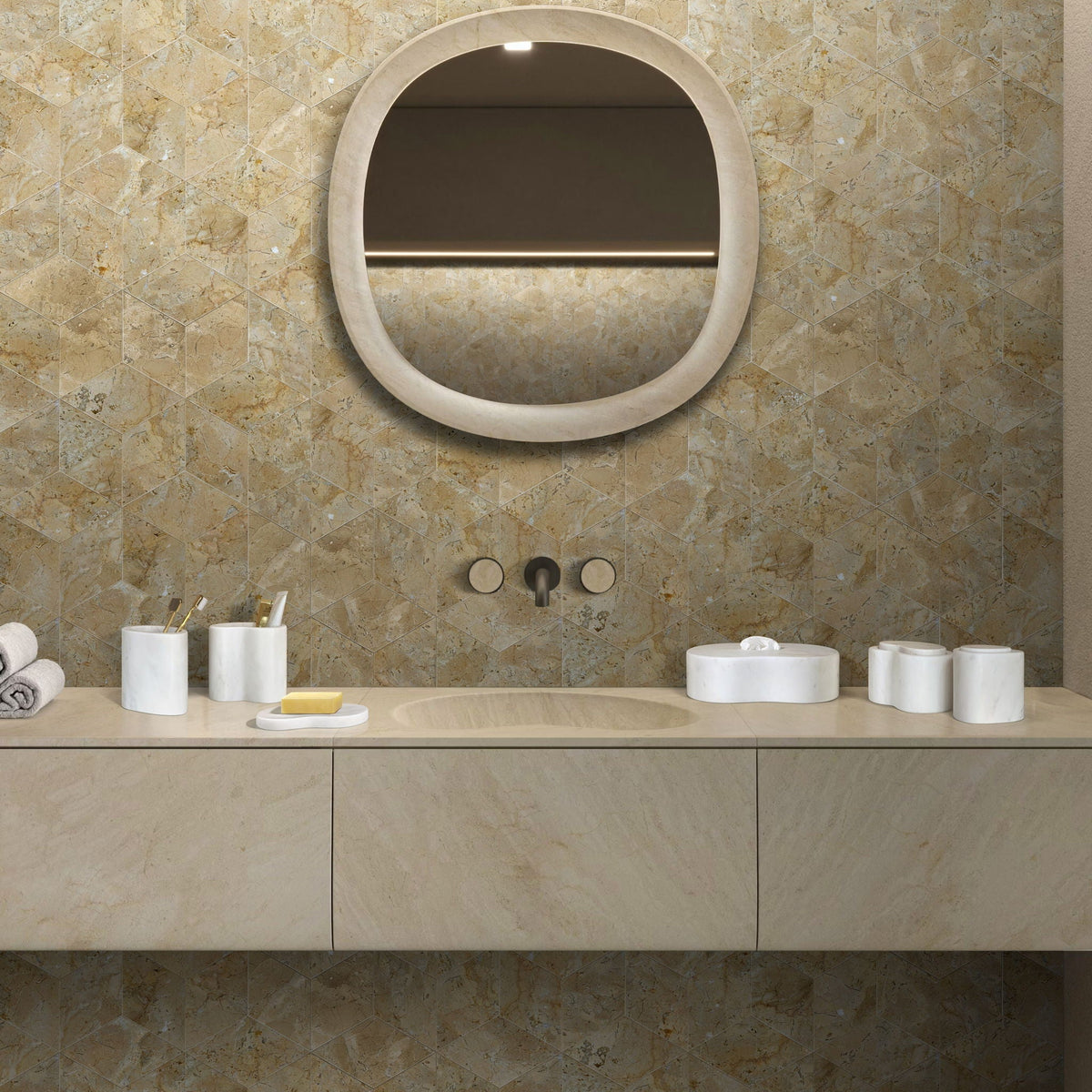 Elegant Natural Marble Bathroom Accessories Set, photo 16 of 16