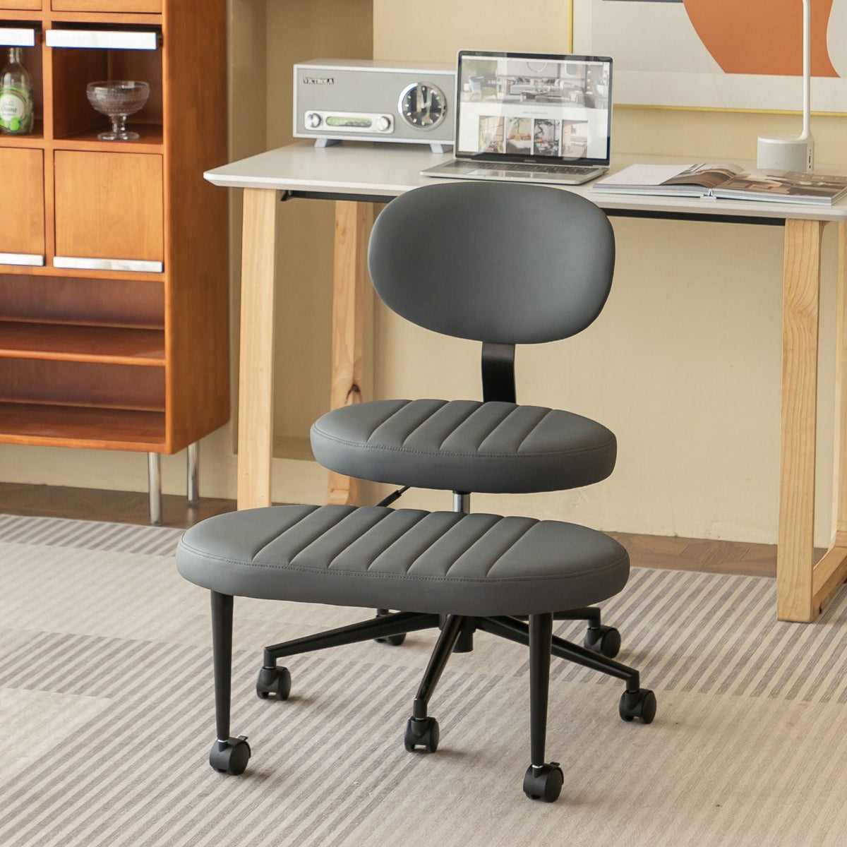 Ergonomic Cross Legged Office Chair With Back Support, photo 30 of 34