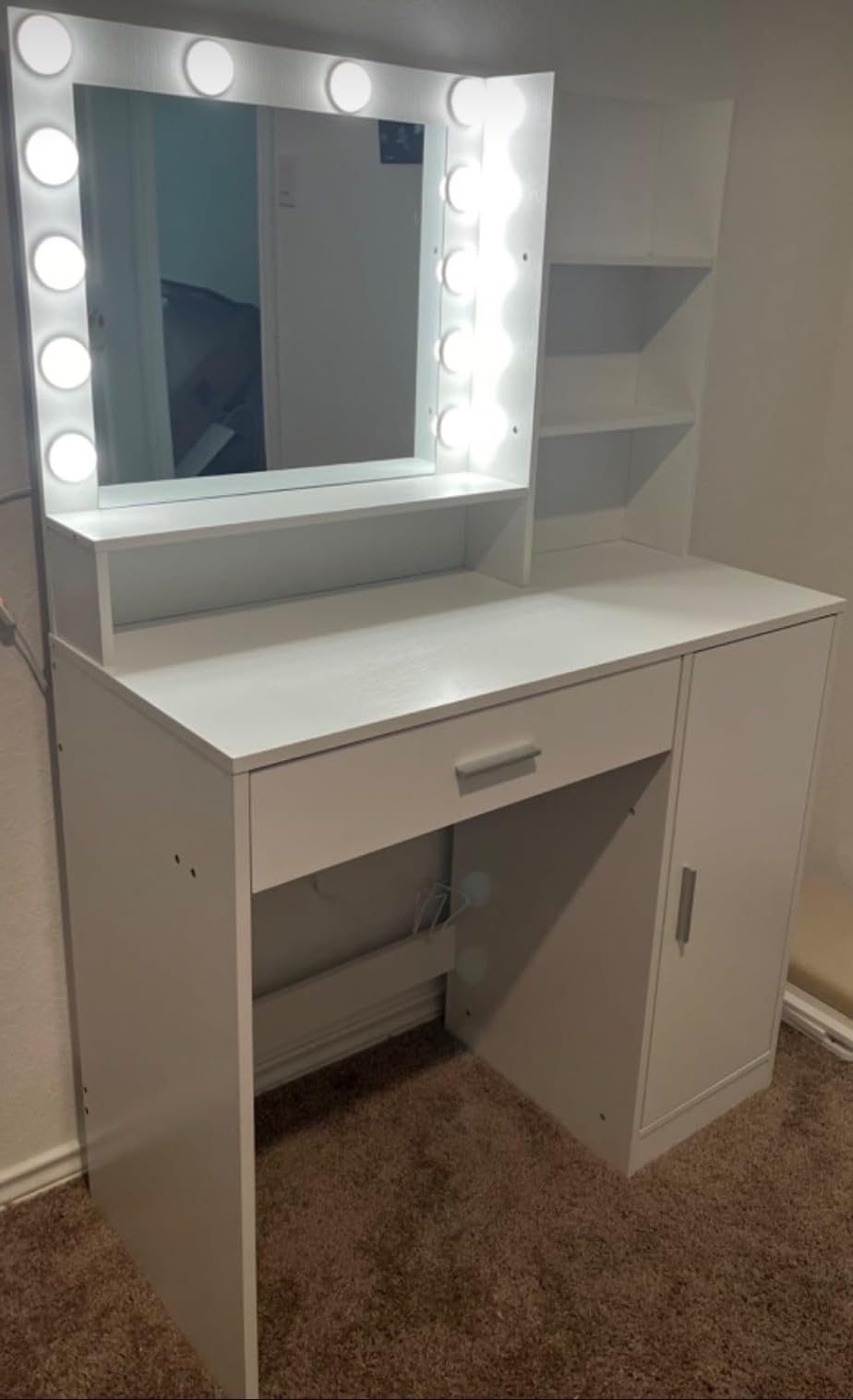 Pink Vanity Desk with Mirror & Light, photo 5 of 10