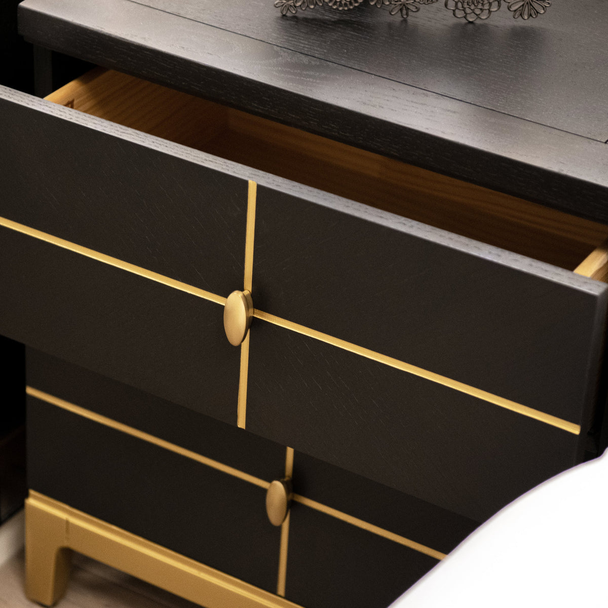 Kingsly 21" Wide Contemporary Glam Storage Side Table, photo 5 of 5