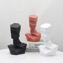 GobekUsa Abstract Characters Sculpture Decoration for Modern Living Room Hotel Entry Wine Cabinet