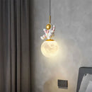 GobekUsa Astronaut Chandelier: Personalized Children's Room Decor Lighting for Warm Atmosphere