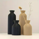 GobekUsa Black Plastic Vase - Stylish Boho Decor Centerpiece