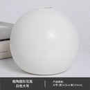 GobekUsa Black & White Ceramic Round Vase