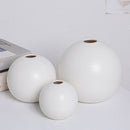 GobekUsa Black & White Ceramic Round Vase