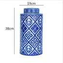 GobekUsa Chinese Retro Ceramics Golden Vase with Cover for Home Décor and Organization