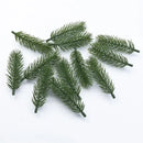 Green artificial pine christmas tree wreath living room wire frame by Decorbites