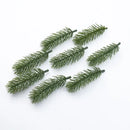 Green artificial pine christmas tree wreath living room wire frame by Decorbites