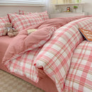 GobekUsa Cozy Nordic Plaid Bedding Set - Queen/King Size