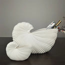 GobekUsa Elegant Ceramic Vase with Shell Design