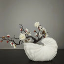 GobekUsa Elegant Ceramic Vase with Shell Design