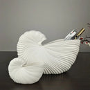 GobekUsa Elegant Ceramic Vase with Shell Design