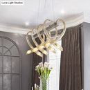 GobekUsa Heart-Shaped Chrome Island Light: Minimalist 8-Head Amber Glass Pendant for Restaurants