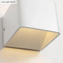 GobekUsa Minimalist Cube Shade Sconce Light - Aluminum LED Wall Mounted Light with Warm/White Lighting for Living Room - Black/White