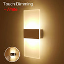 GobekUsa Rechargeable Dimmable Wall Light by Rikard