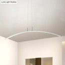 GobekUsa Sleek Black/White Arch Island LED Pendant Lamp for Elegant Dining Table Lighting