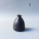 GobekUsa Small Ceramic Vase - Elegant Japanese Home Decor