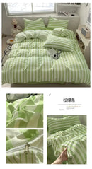 GobekUsa Striped Quilt Set with Pillowcases and Sheet