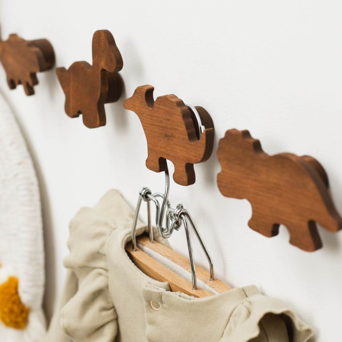 Animal hooks for wall, photo 13 of 16