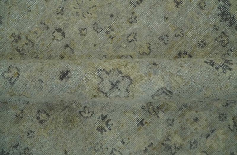 Distress Finished Beige, Silver and Charcoal 8x10 Traditional Wool Rug