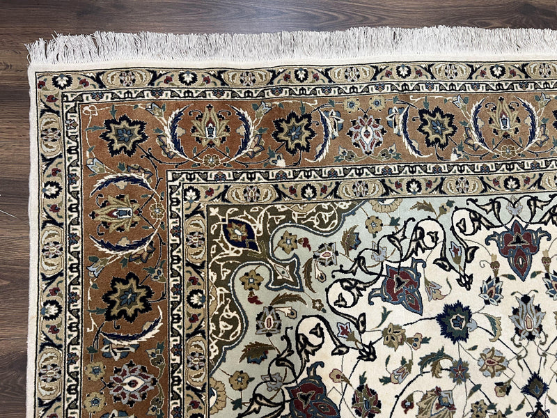 Wonderful Persian Tabriz Rug 7x10, Floral Medallion, Very Fine Oriental Carpet, Ivory