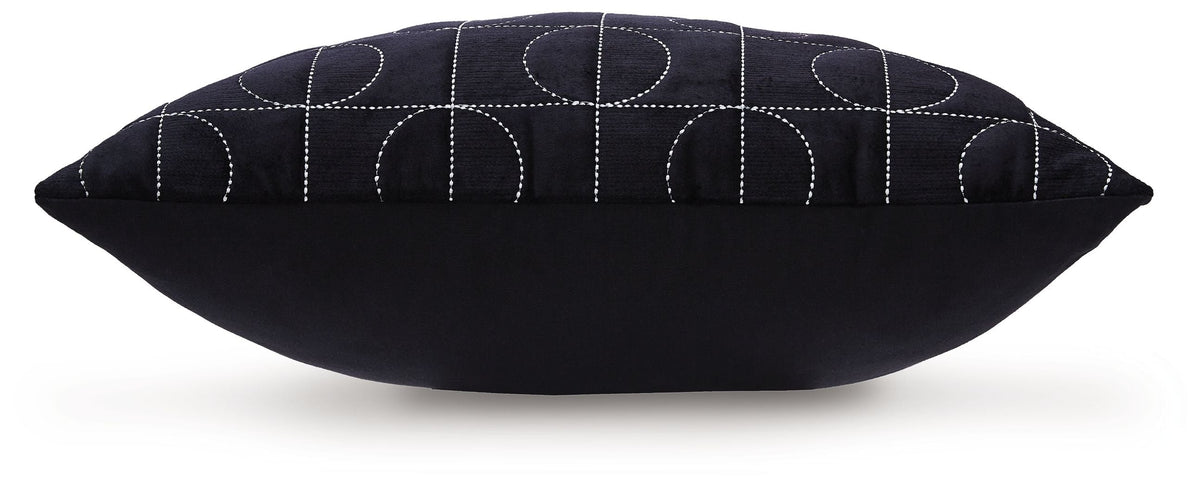 Kydner - Pillow, photo 14 of 15