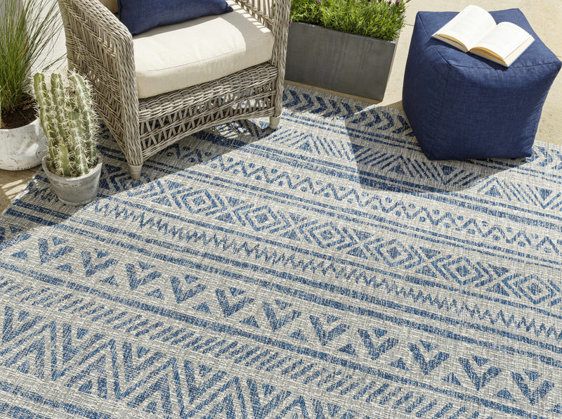 Novato All Over Pattern Performance Rug