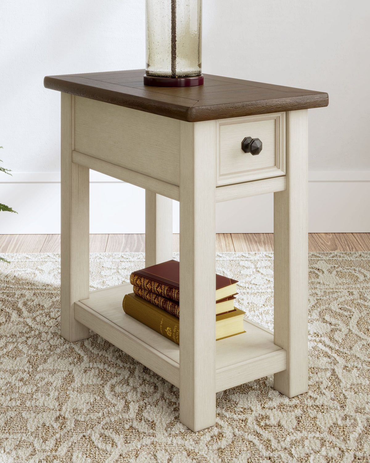 Bolanburg - Chair Side End Table, photo 13 of 13