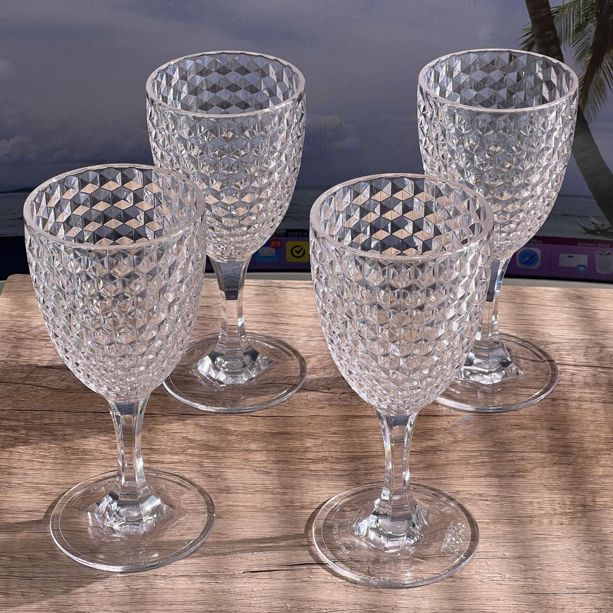 Diamond Cut Plastic Wine Glasses (Set of 4), photo 16 of 18