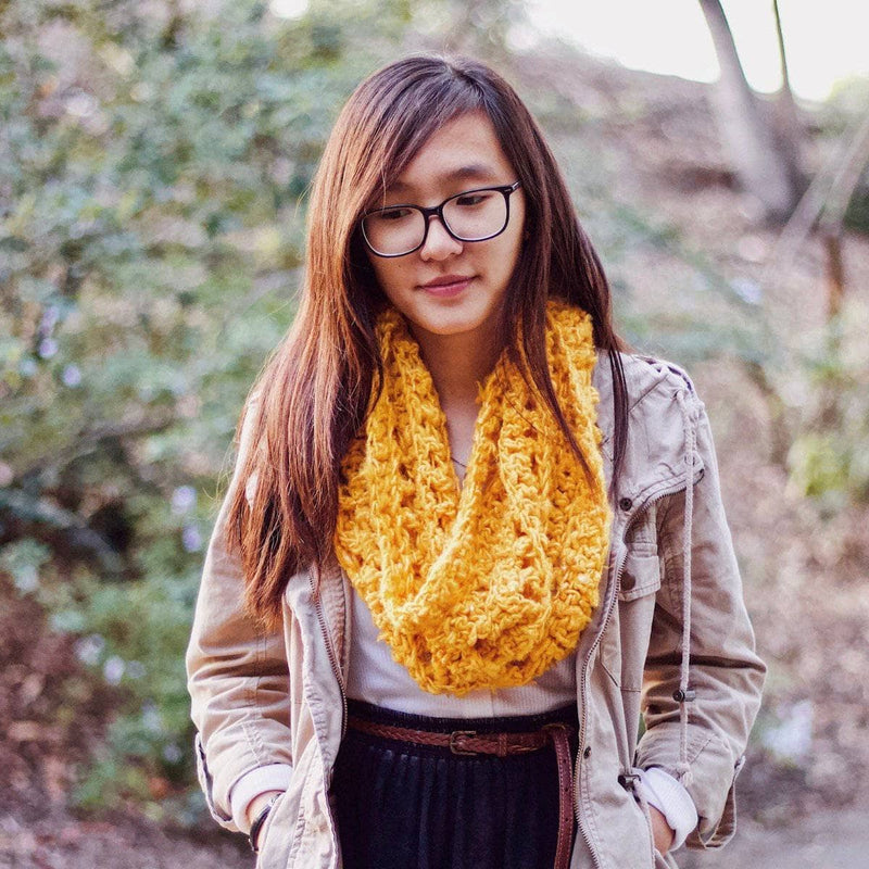 Elderidge Ribbed Banana Cowl Crochet Pattern