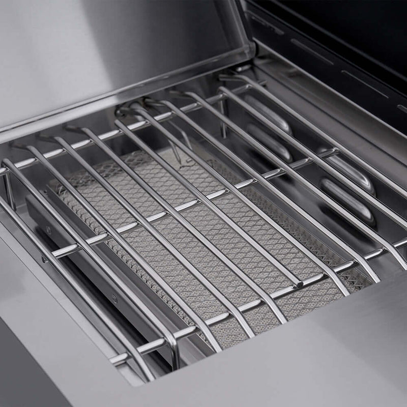 Eminence 605 | Master Power Stainless Natural/Propane Gas Grill