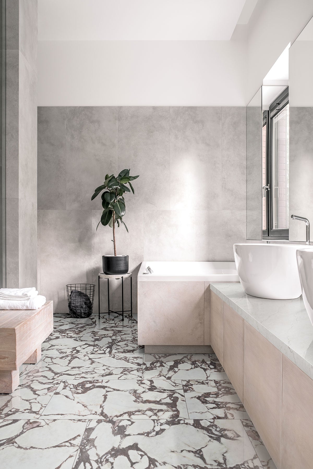 MSI Violetta Tile, photo 8 of 11
