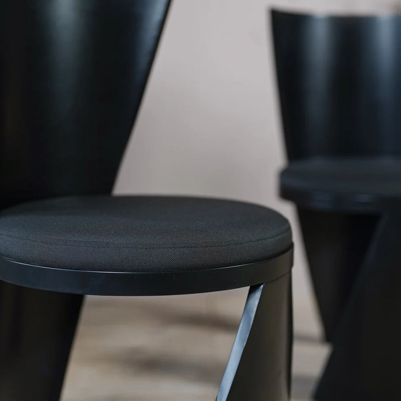 Ovi Chair