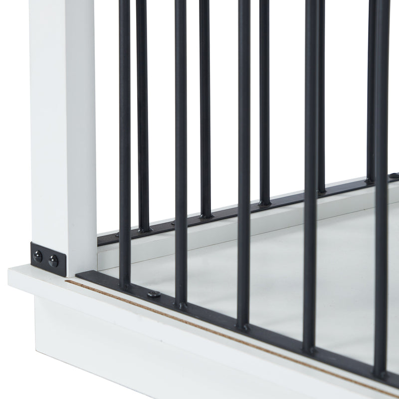 WF005-WH,The dog cage has a large space